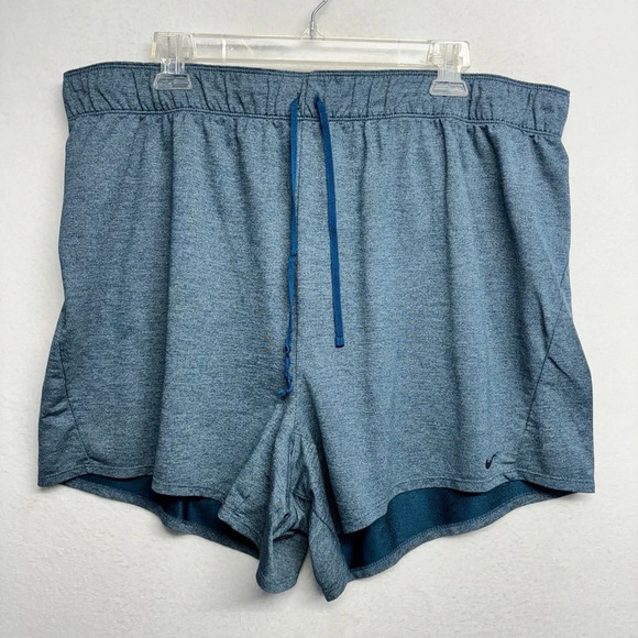 Nike Shorts Womens Plus Size 1X Dry Attack Training 5 Inch Blue CT0605-432 - Picture 1 of 7